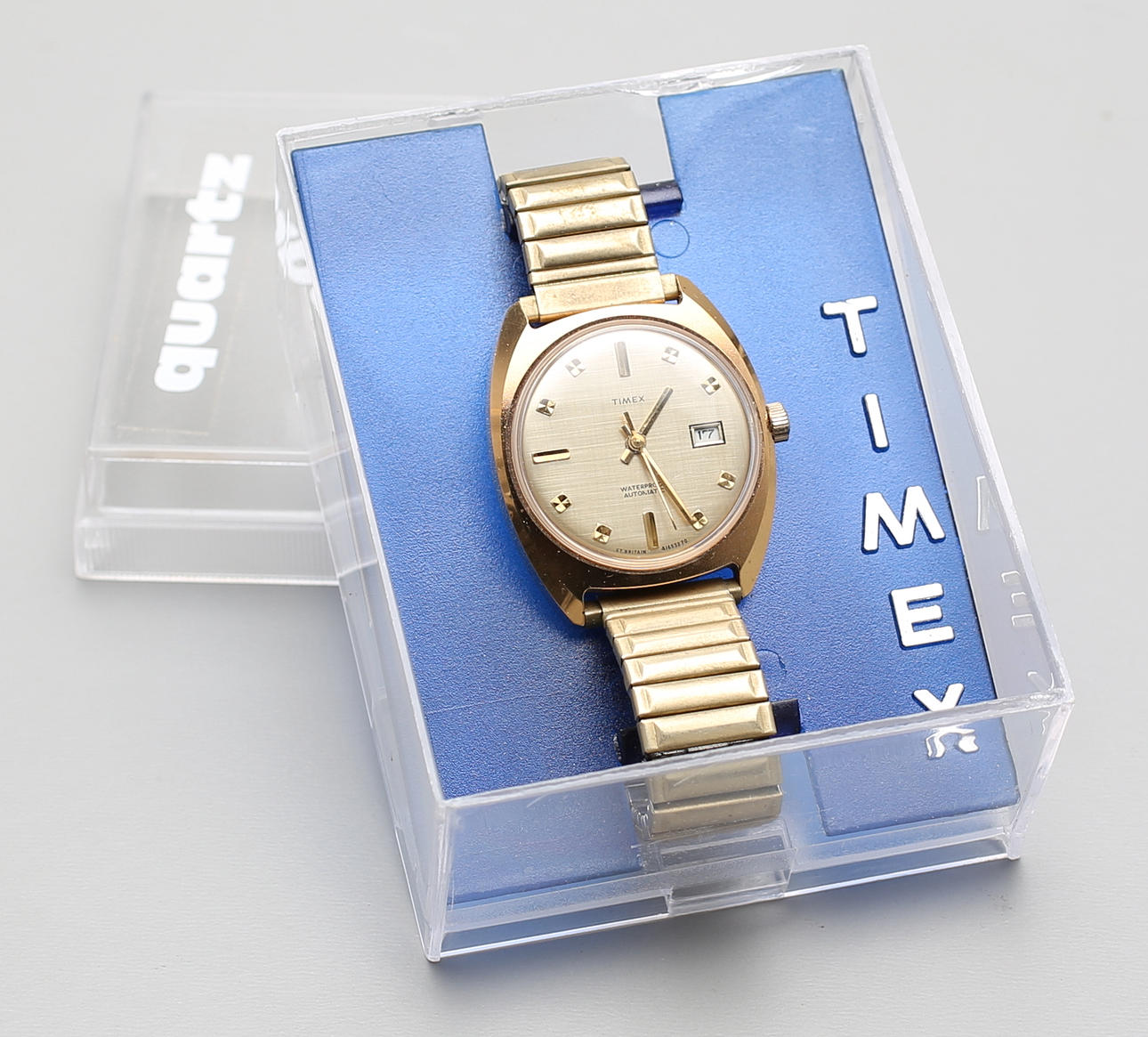 Wristwatch, Timex, in original case.