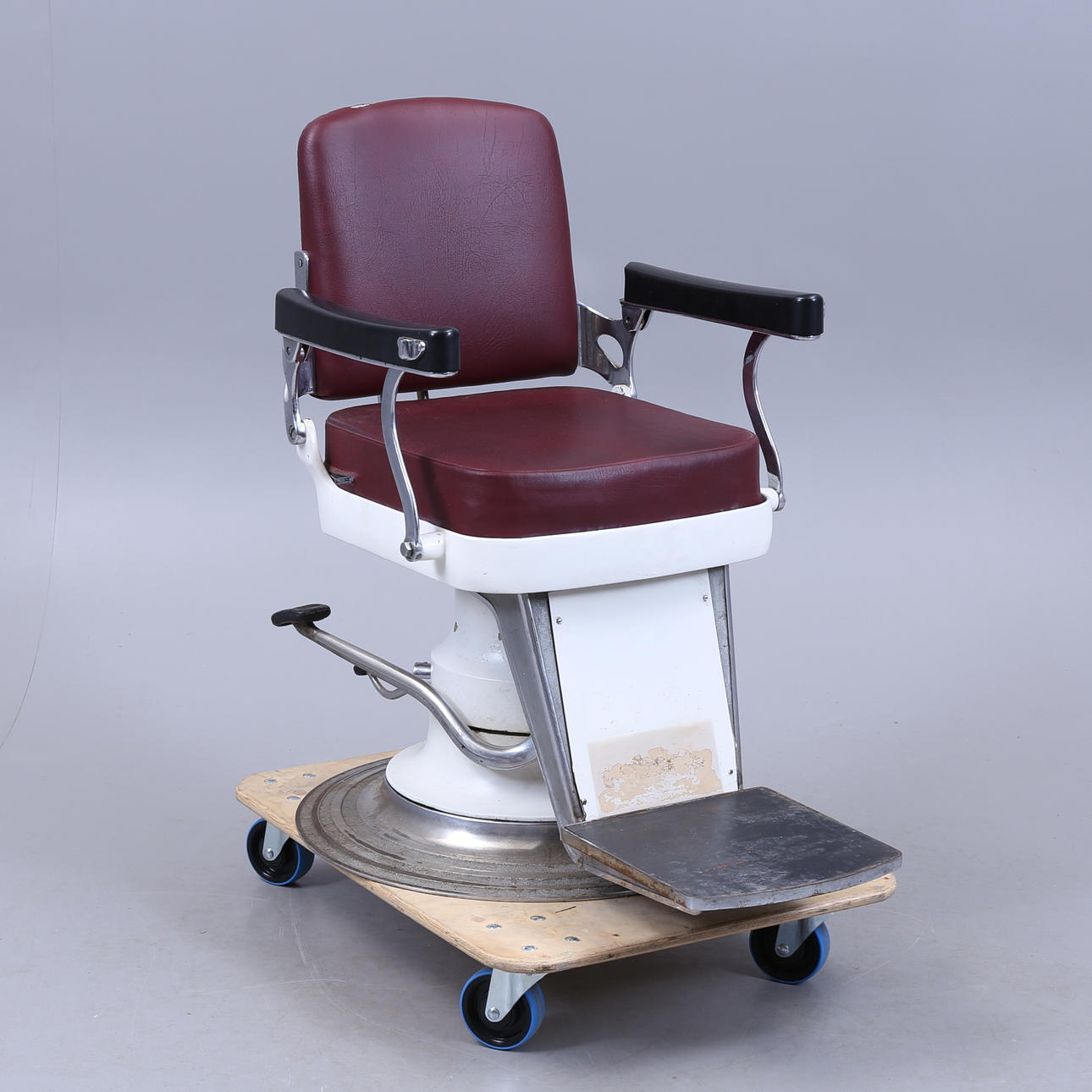 BARBERSTOL, 1950'erne.