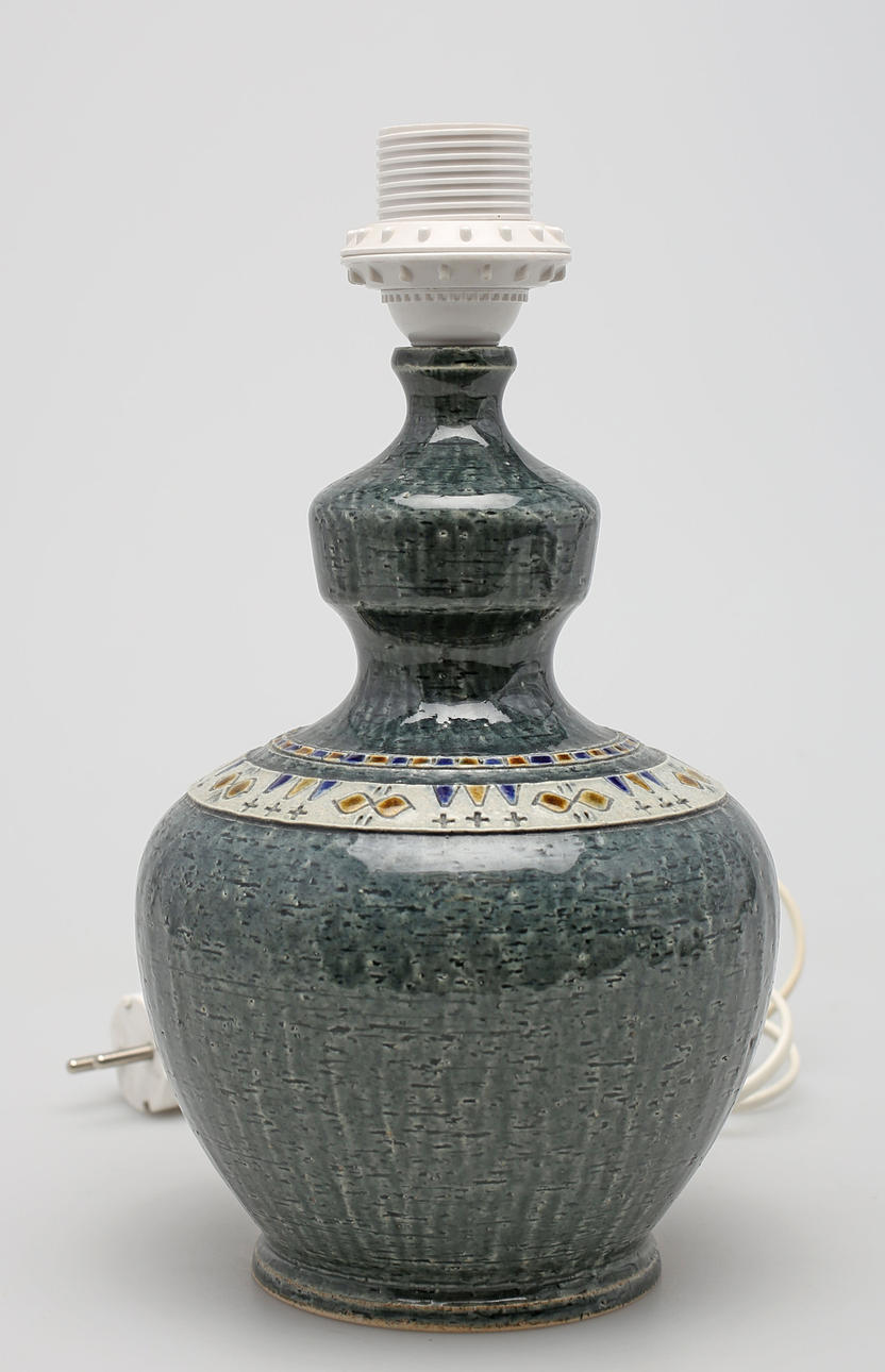 BORDSARMATUR, keramik, Yngve Blixt, Höganäs, 1970.