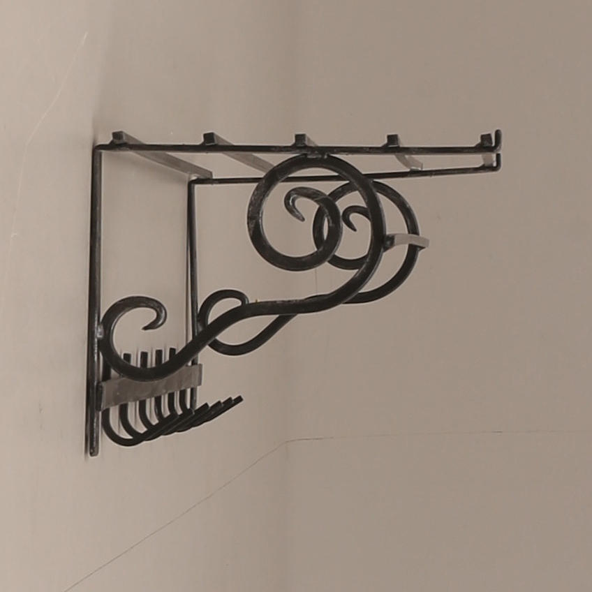 HATTHYLLA, smide, 1900-tal.