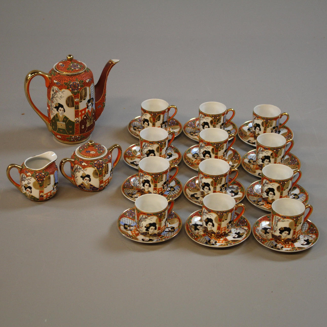 KAFFESERVIS,15 delar Japan.