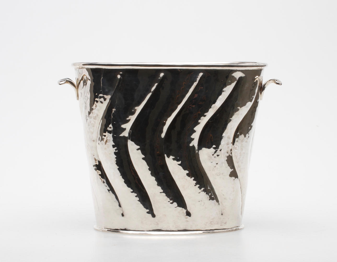 VINKYLARE, nysilver, Battuto, A Mano, Italien.