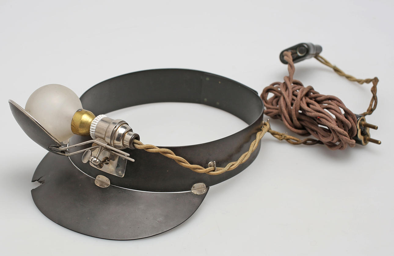 PANNLAMPA, Kirurgiska Instruments Fabriks AB, Stockholm, 1900-talets första del.