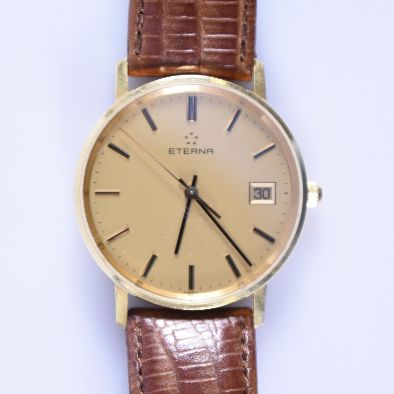 HERRARMBANDSUR, Eterna.