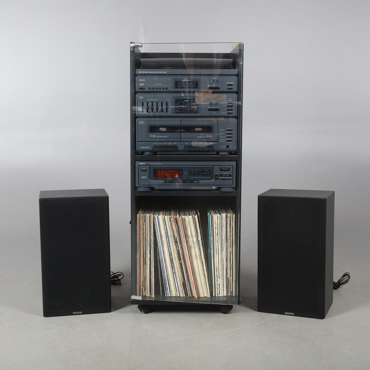 SOUND SYSTEM, Stereo sound system, Sanyo, LP discs, speakers.