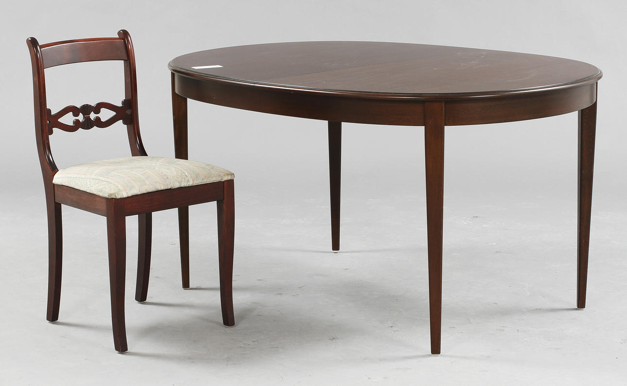 MATGRUPP, 11 delar, engelsk stil, 1900-talets andra hälft.