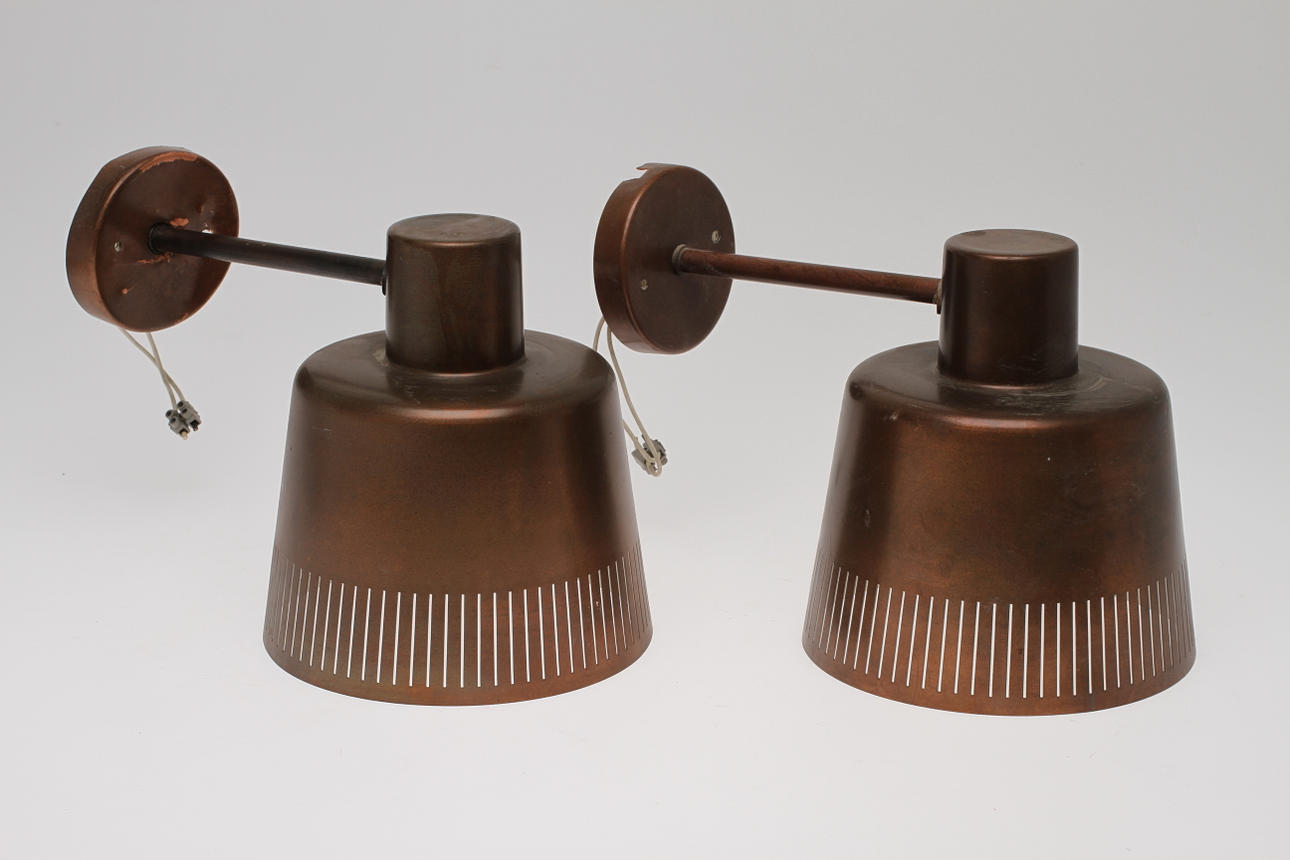 VÄGGLAMPOR, 2 st, koppar, 1950/1960-tal.