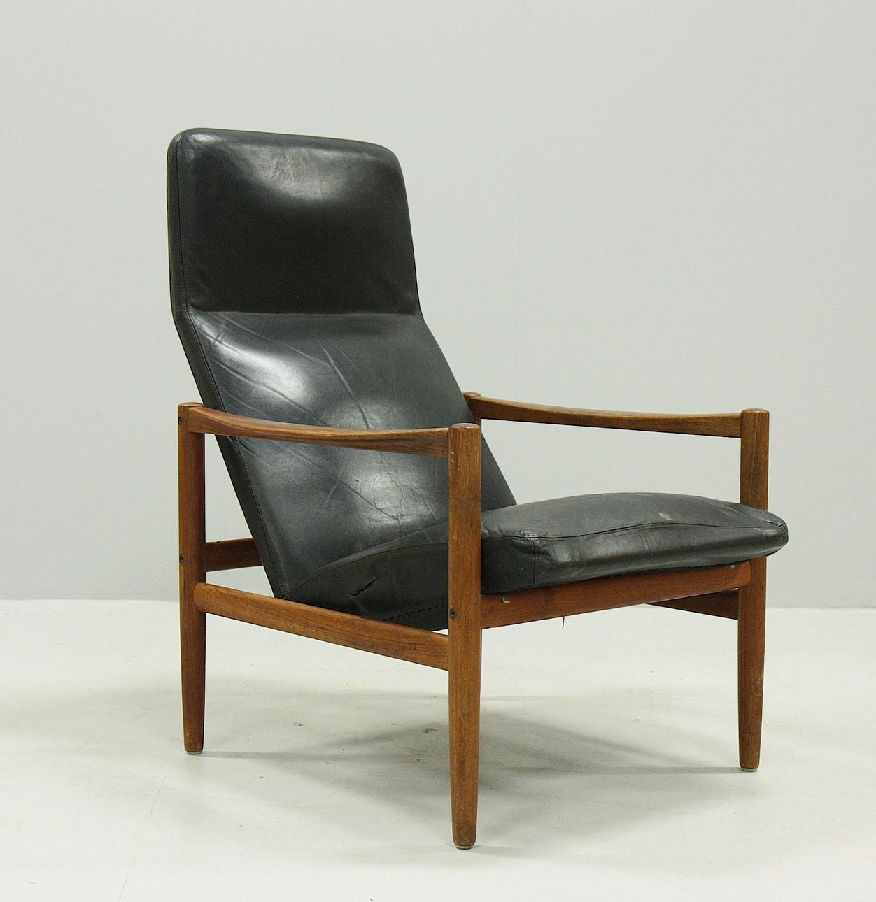 LÆNESTOL, teak, læder, 1960'erne.