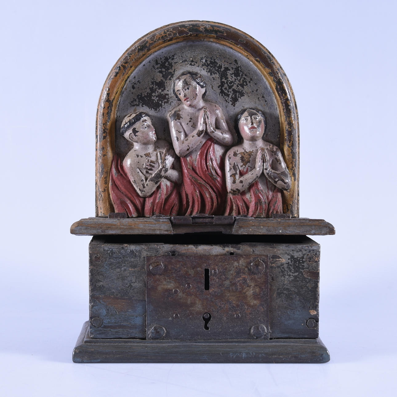 KOLLEKTBÖSSA, bemålat trä, 1600-tal.