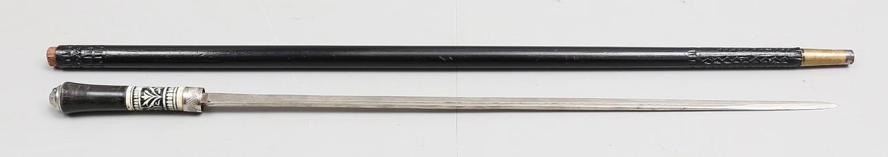 KÄPPSVÄRD, Indien.