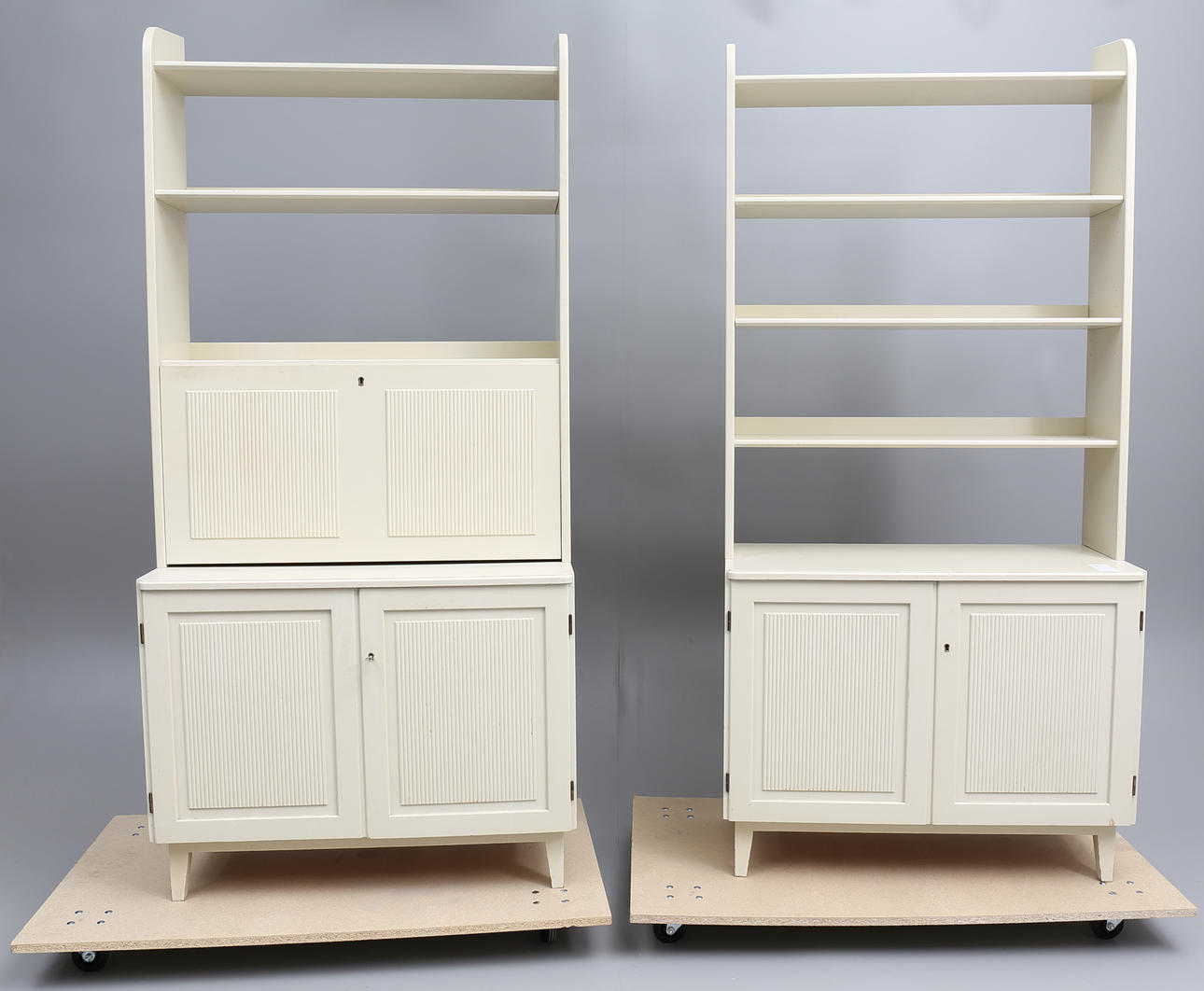 BOKHYLLA, gustaviansk stil, 1900 talets mitt.