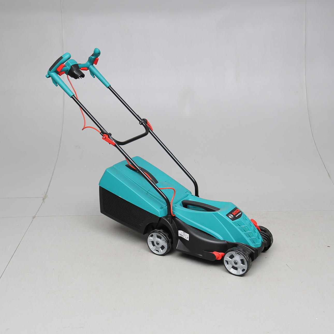 LAWN MOWER, Bosch Rotak 32 Ergoflex.
