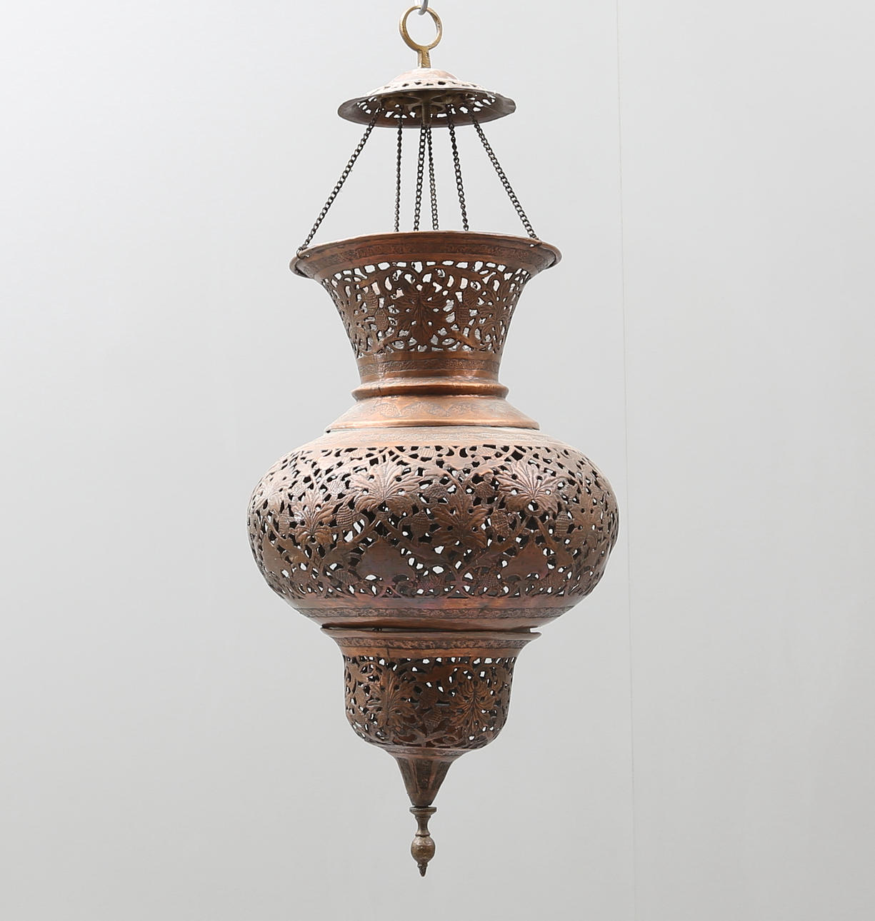 LAMPPU, itämainen, metalli.