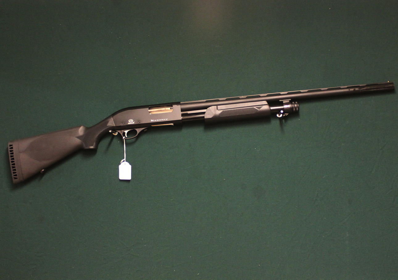 AKKAR. Karate 12/76.