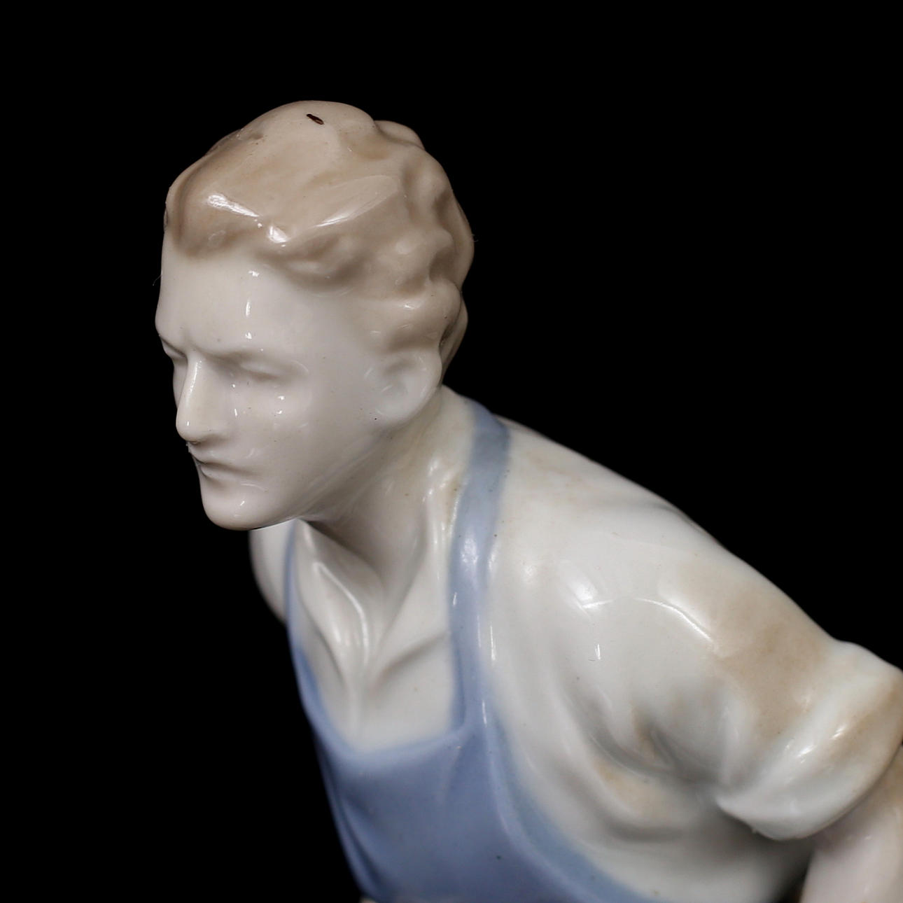 FIGURINE, Carl Scheidig porcelain factory, Gräfenthal Thüringen
