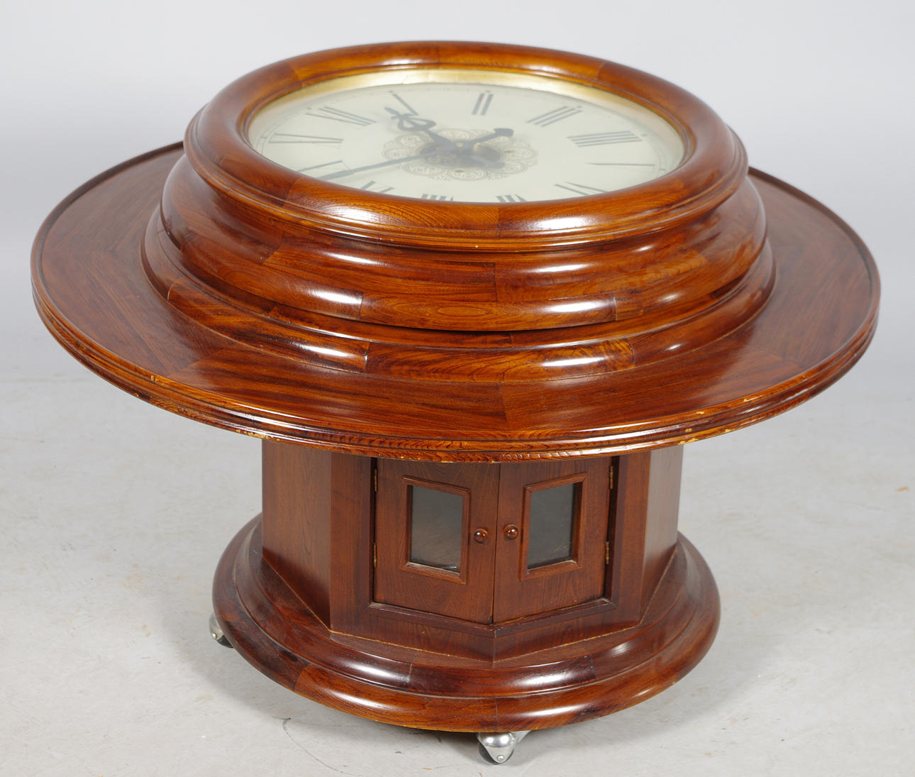 BORD MED MONTERAT STATIONSUR, mahogny.