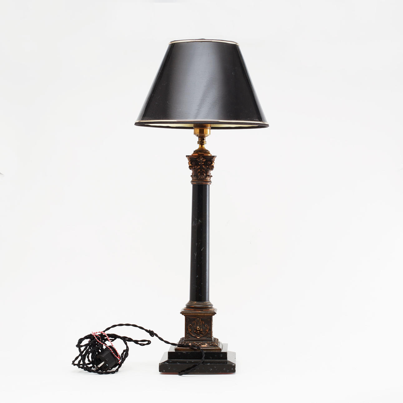 TABLE LAMP, Empire style, 1900s.