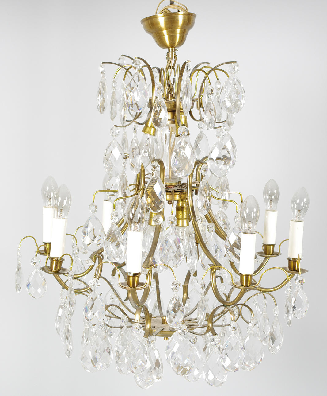 KRISTALLKRONA, rokokostil, 1900-talets första hälft.