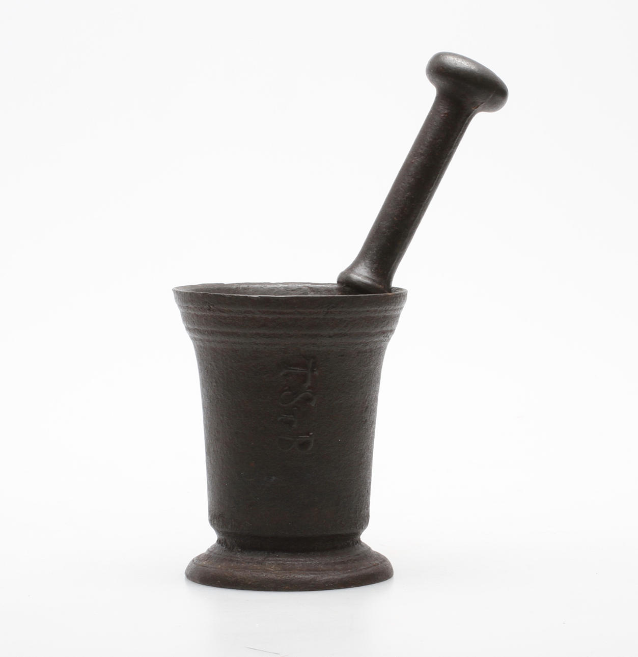 MORTEL MED STÖT, järn, stämplad, möjligen Torstorpsbruk, 1700/1800-tal.