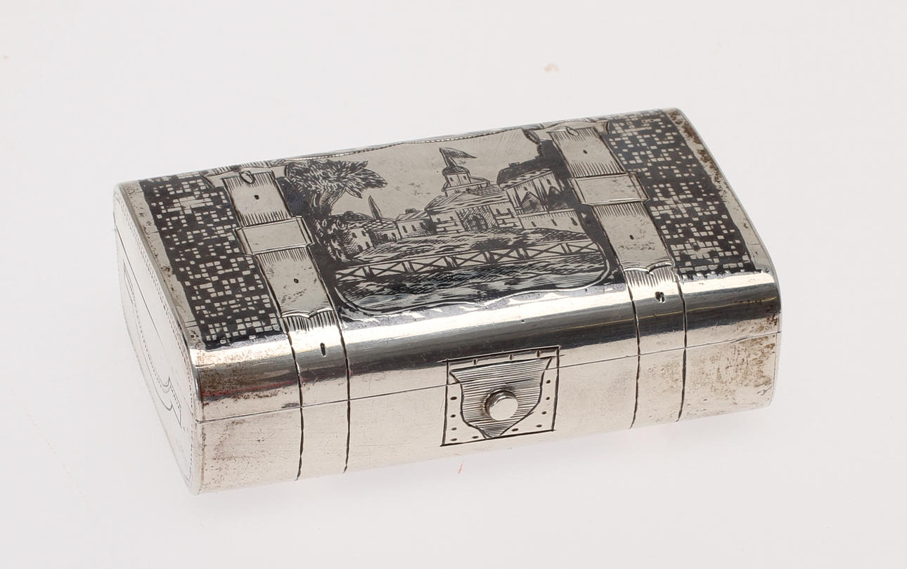 DOSA, silver, Moskva, Ryssland, 1872. Vikt 149 g.