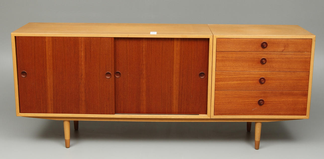 SIDEBOARD, design Börje Mogensen, teak och ek.