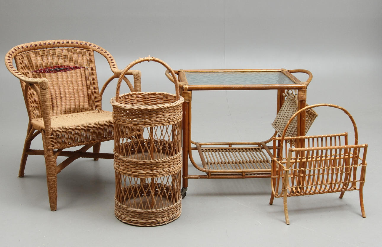 KARMSTOL, SERVERINGSVAGN, TIDNINGSKORG och KORGBORD, 1900-tal.