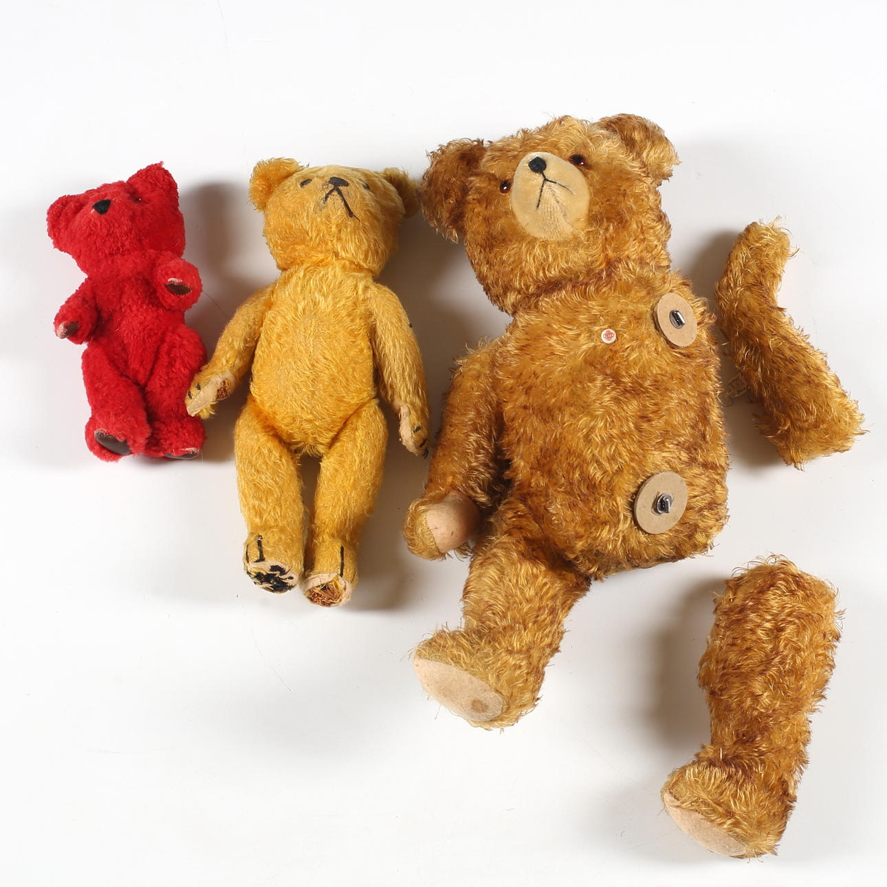 TEDDY BEARS, textile, 3 pcs, including Steiff, 1900s.