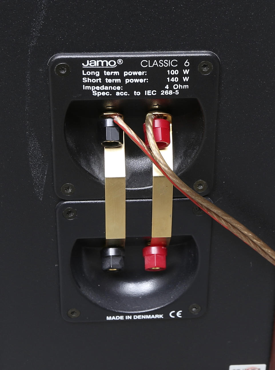 SPEAKERS, a pair, Jamo Classic 6.