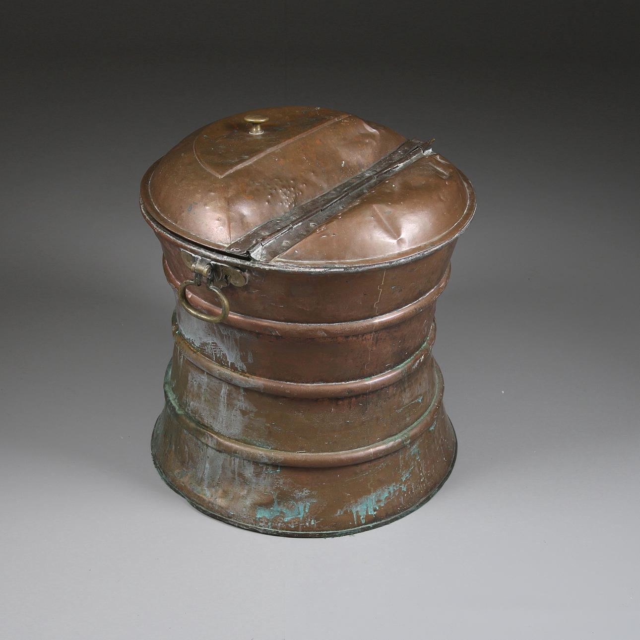 VATTENTUNNA, koppar, 1800-tal.