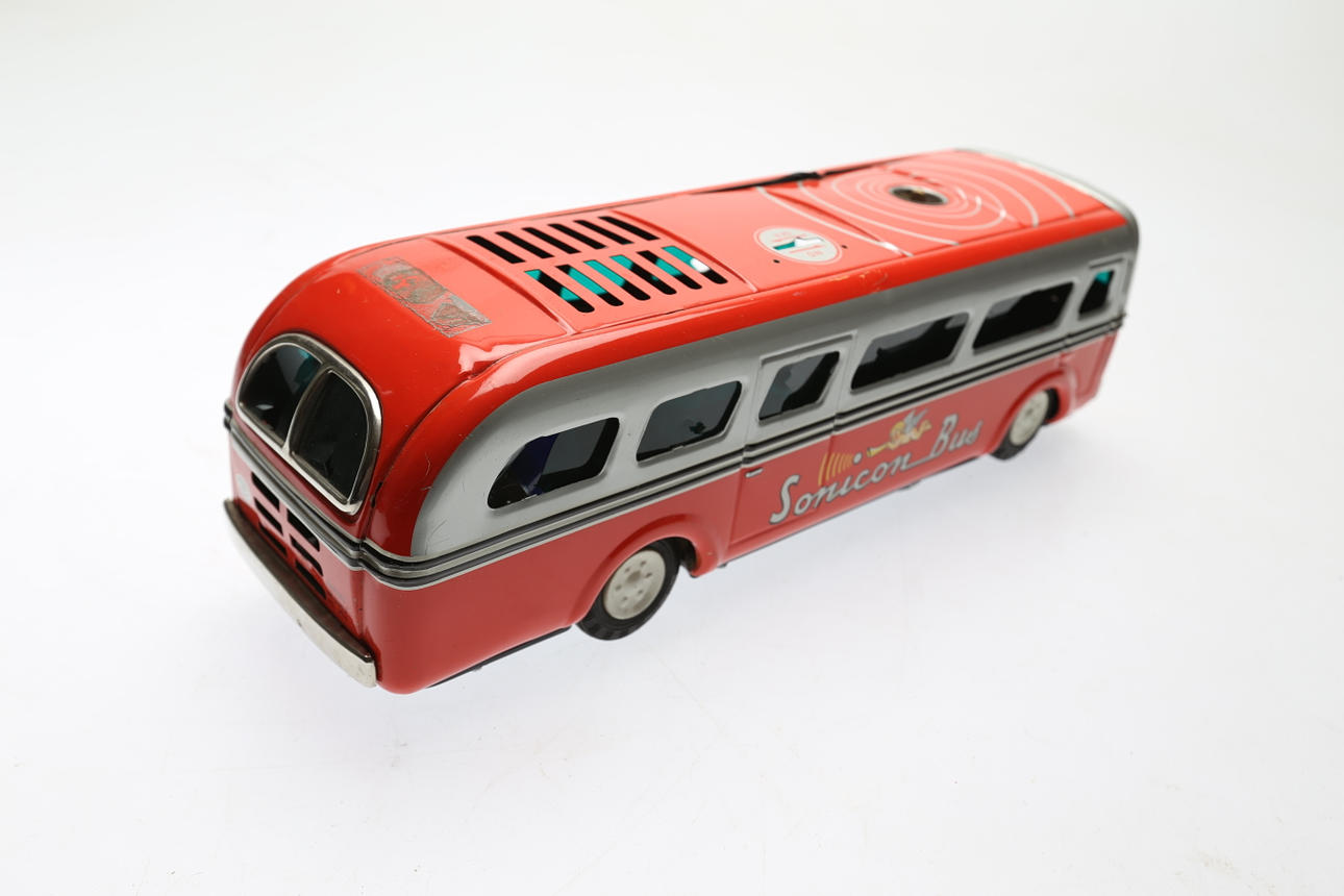A Masudaya Modern Toys (MT Japan) battery-operated Sonicon B