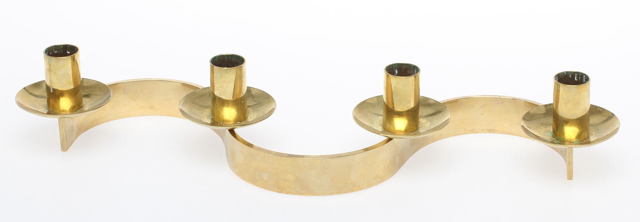 LJUSSTAKE, "Slingan", mässing, Josef Frank, Svenskt Tenn.