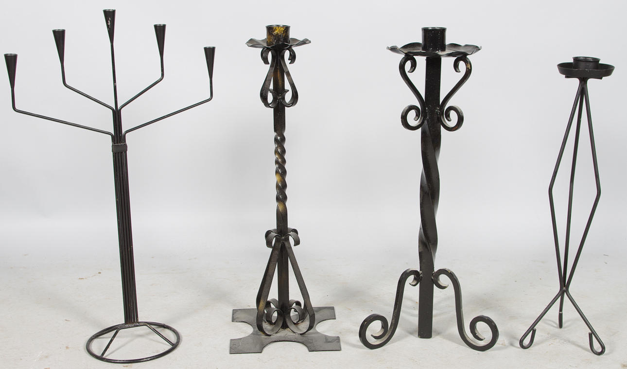 GOLVLJUSSTAKAR, 4 stycken, svartmålad smide.