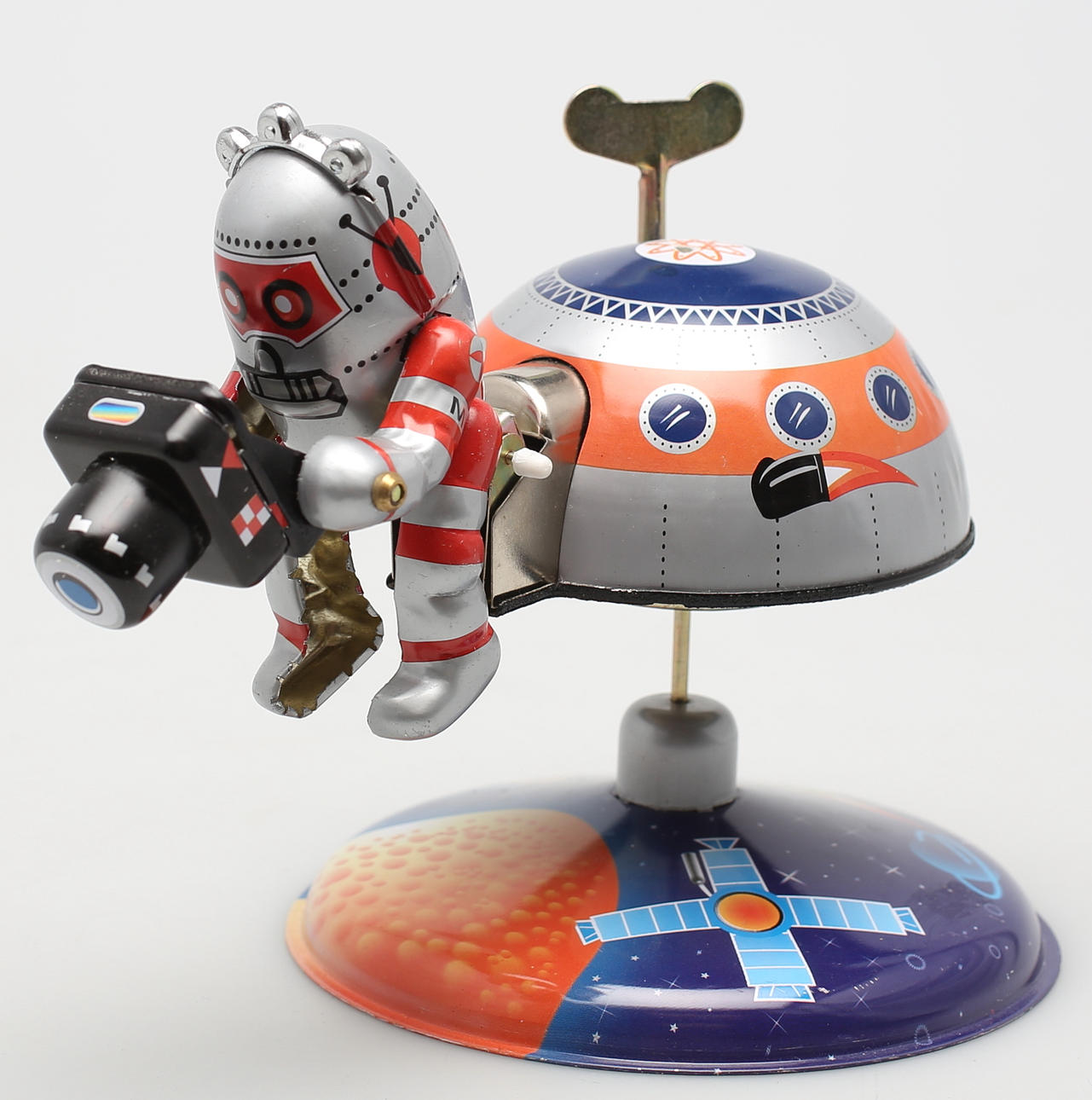 Austronat i plåt, märkt Mars-10.