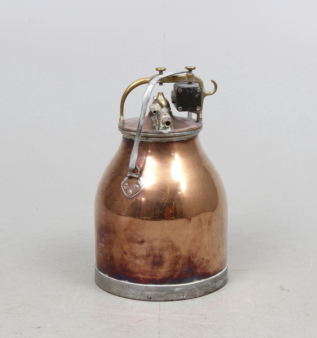 MJÖLKKANNA, koppar, 1900-tal.