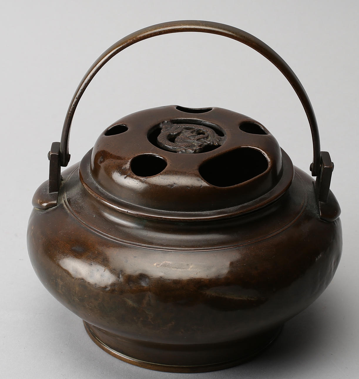 RÖKELSEBRÄNNARE, Koro Japan 1900-talets början.