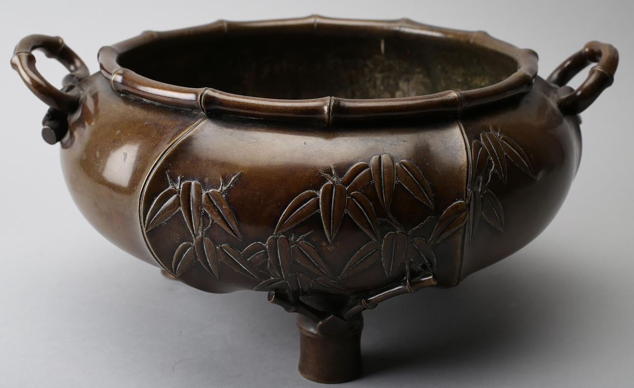 RÖKELSEBRÄNNARE, Koro Japan omkring 1900.