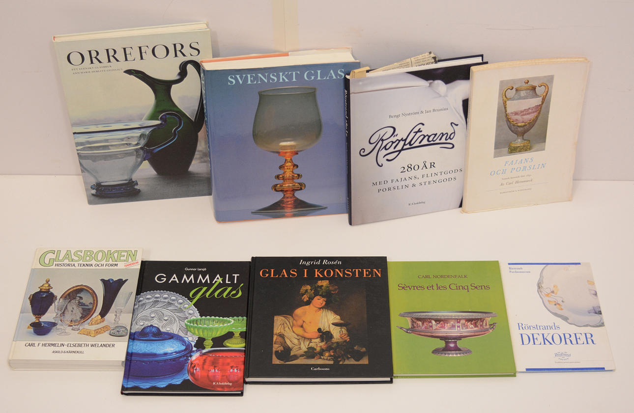 Glas, glaskonst och porslin 9 vol.