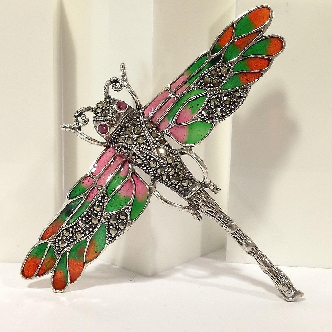 BROCHE LIBÉLULA CON RUBÍES.