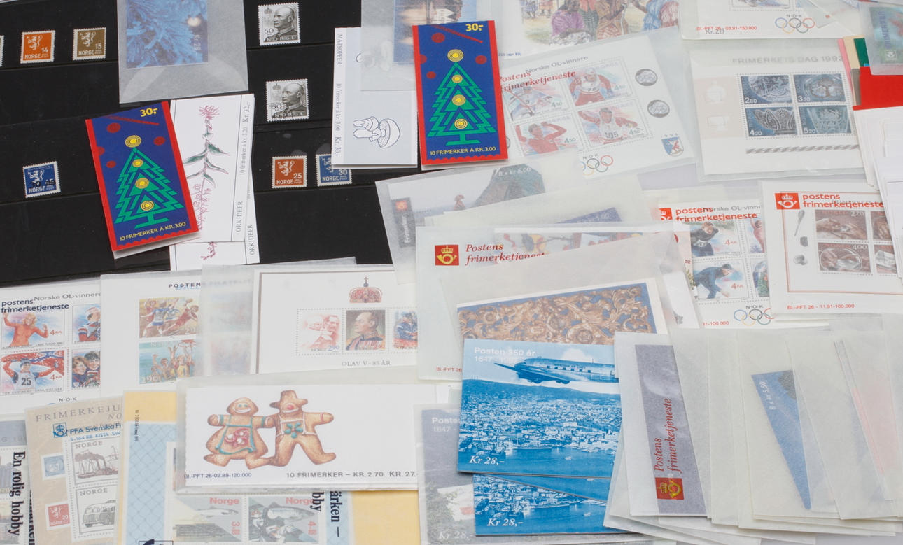 FRIMÄRKEN, Norge, nominellt värde ca 2800 nkr.