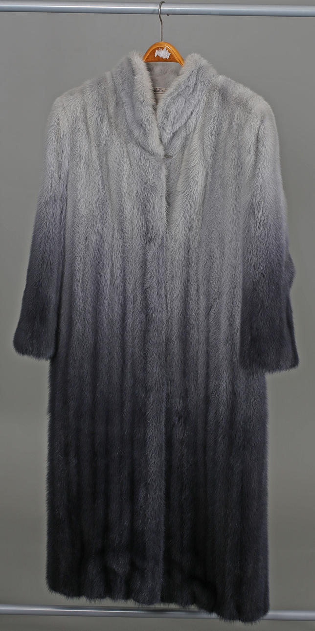 MINKPÄLS, Saga Mink. Stl 40.