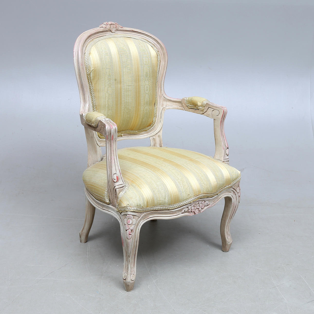 KARMSTOL, barnmodell, rokokostil, 1900-tal.