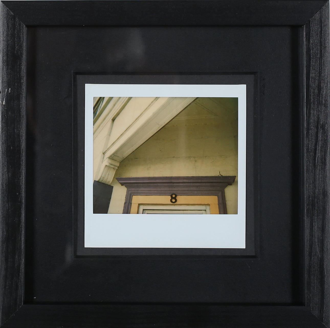 ANDY WARHOL. Port nr 8. Polaroidbild. Osignerad, stämpelsignerad a tergo (stamp of authenticity) "Estate of Andy Warhol".