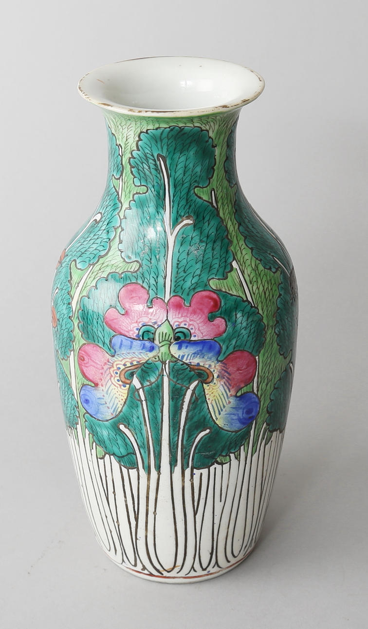 BALUSTERVAS, Kina, Tonghzi-perioden (1862-1874), 1800-tal.