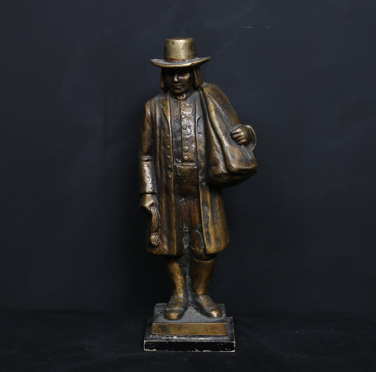 NILS CASTERGREN. "Boråsknallen". Sculpture, bronze, unsigned.