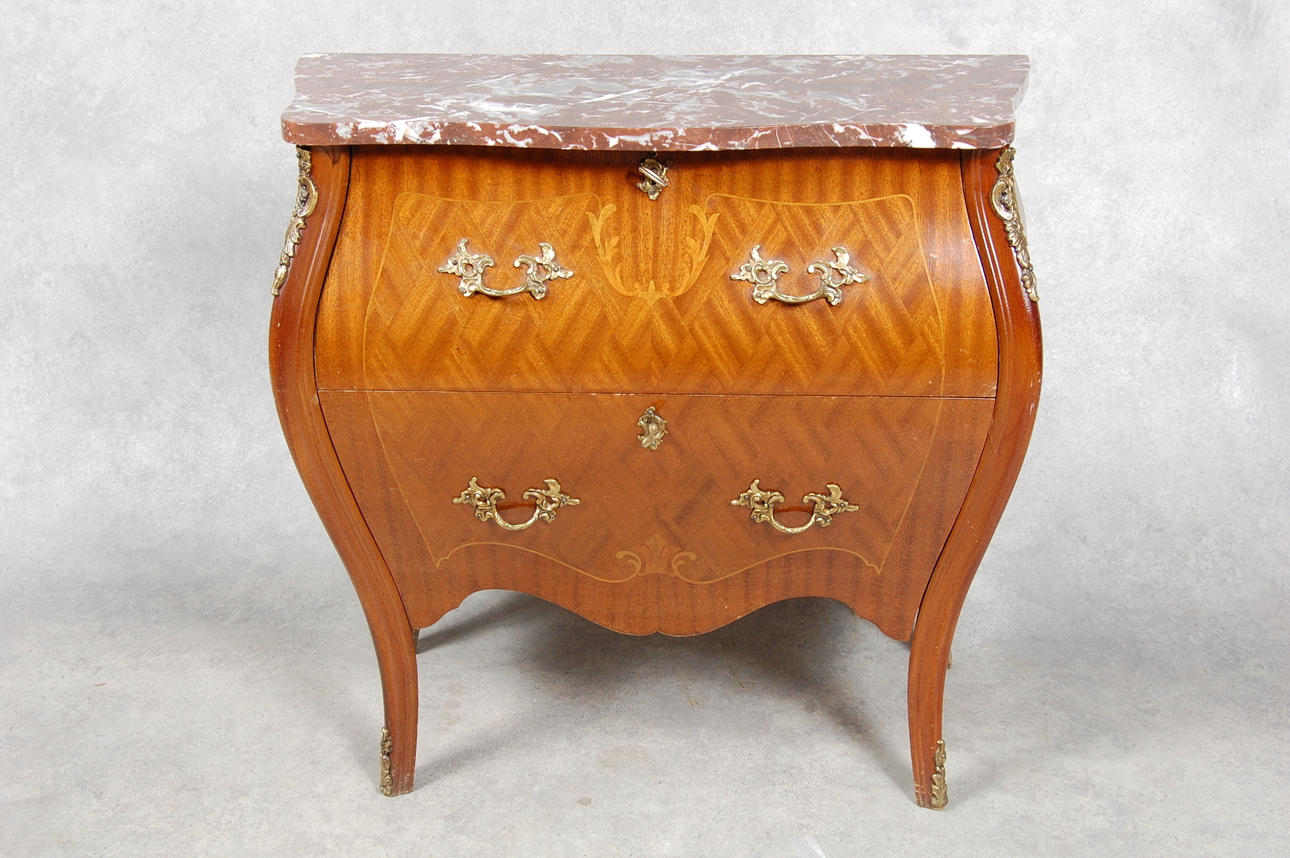 BYRÅ, med marmorskiva, rokokostil, 1900-tal.