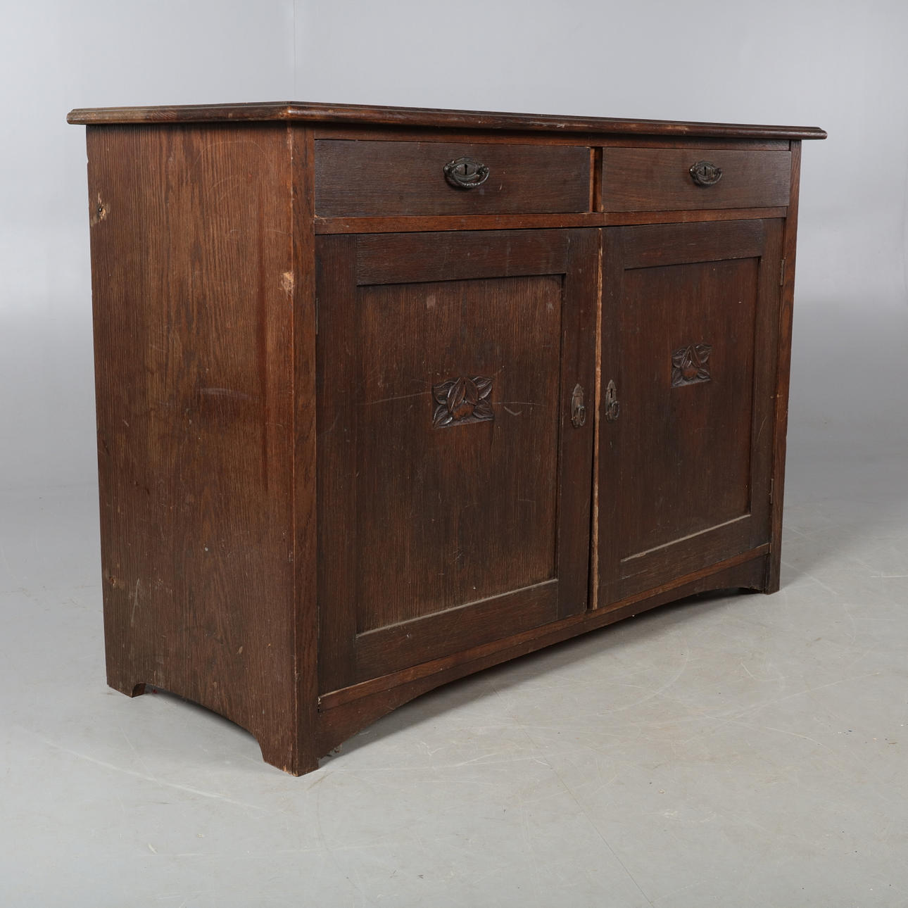 APARADOR, "la manzana", 1900.