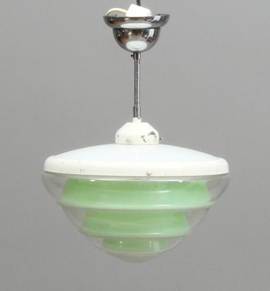 TAKLAMPA, 1900-talets första hälft.