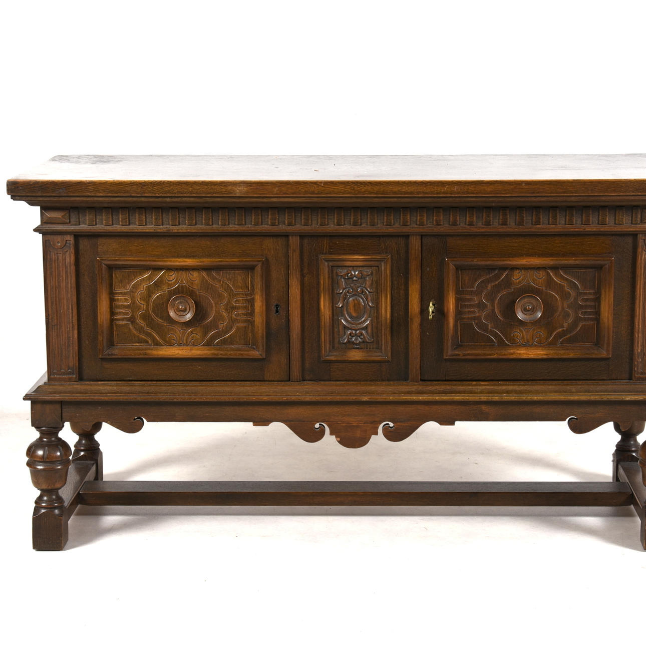 SIDEBORD, ek, 1900-talets mitt.