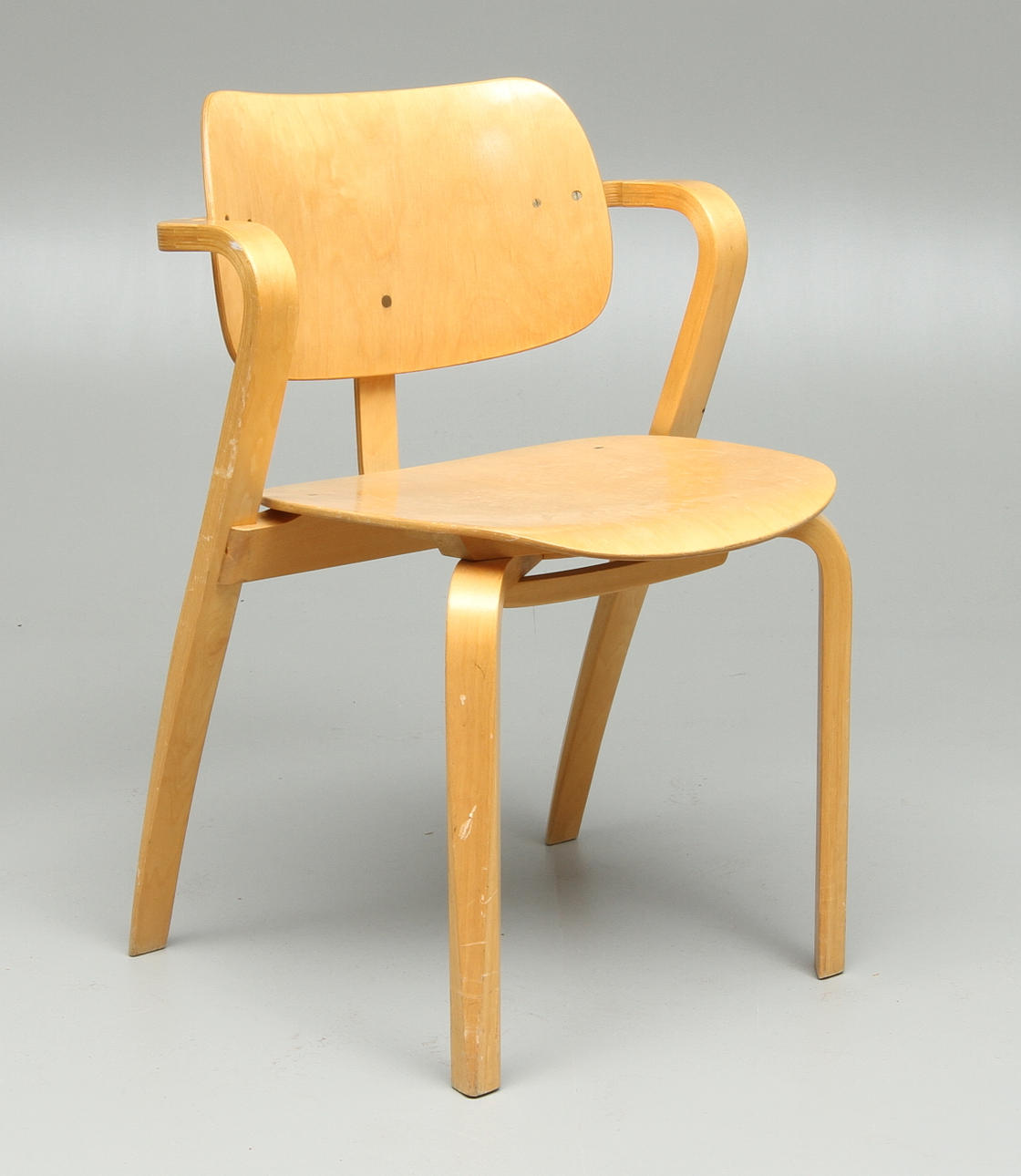 KARMSTOL, "Aslak" design Ilmari Tapiovaara för Asko.