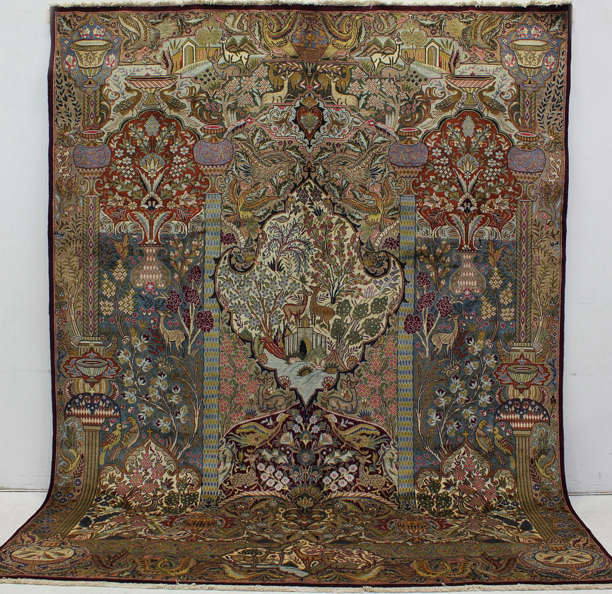 MATTA, orientalisk, figural Kashmar, 382 x 296 cm.